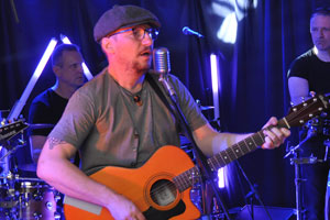 Warener Musikantentreffen 2023 Kalle am Mikro